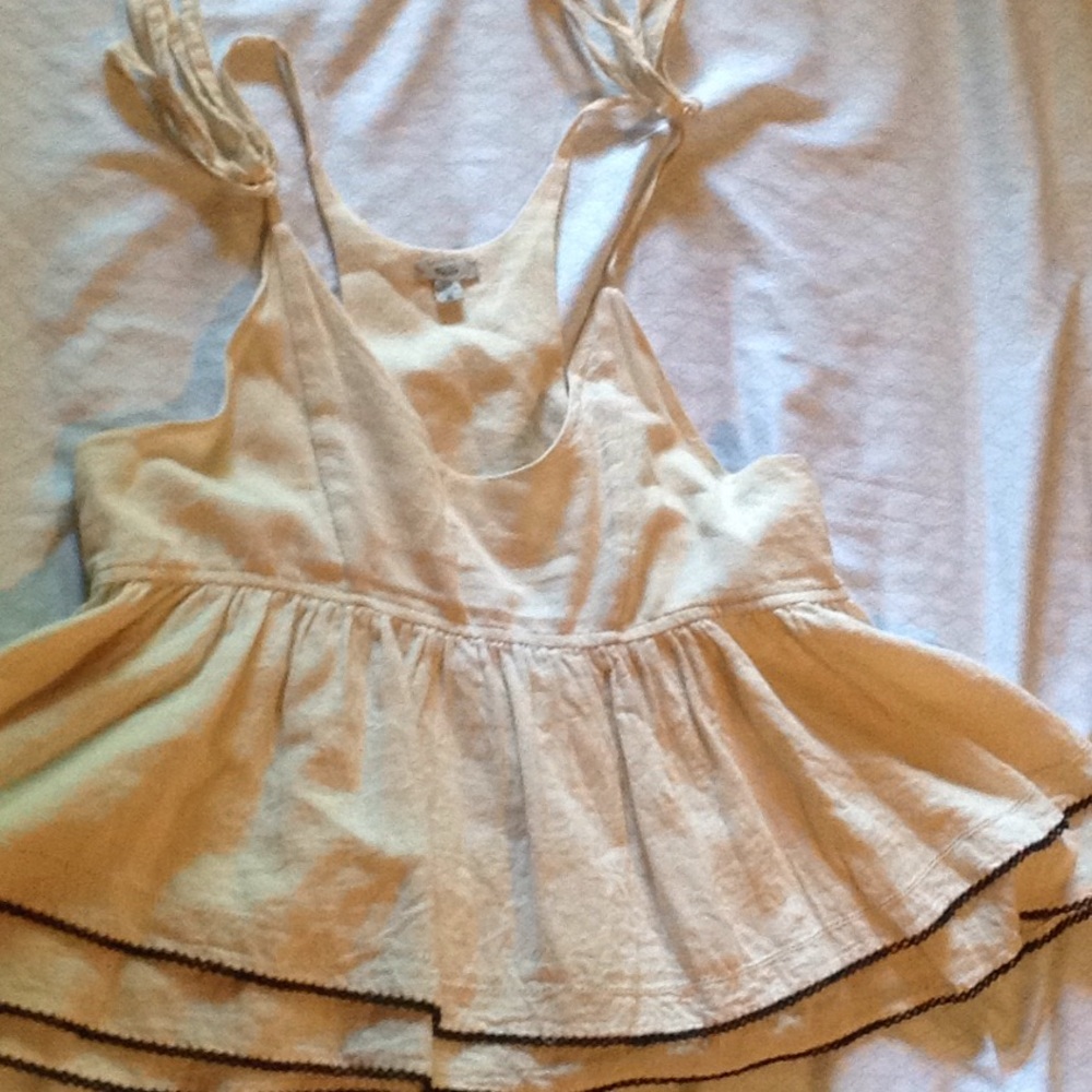 Cute flowy top